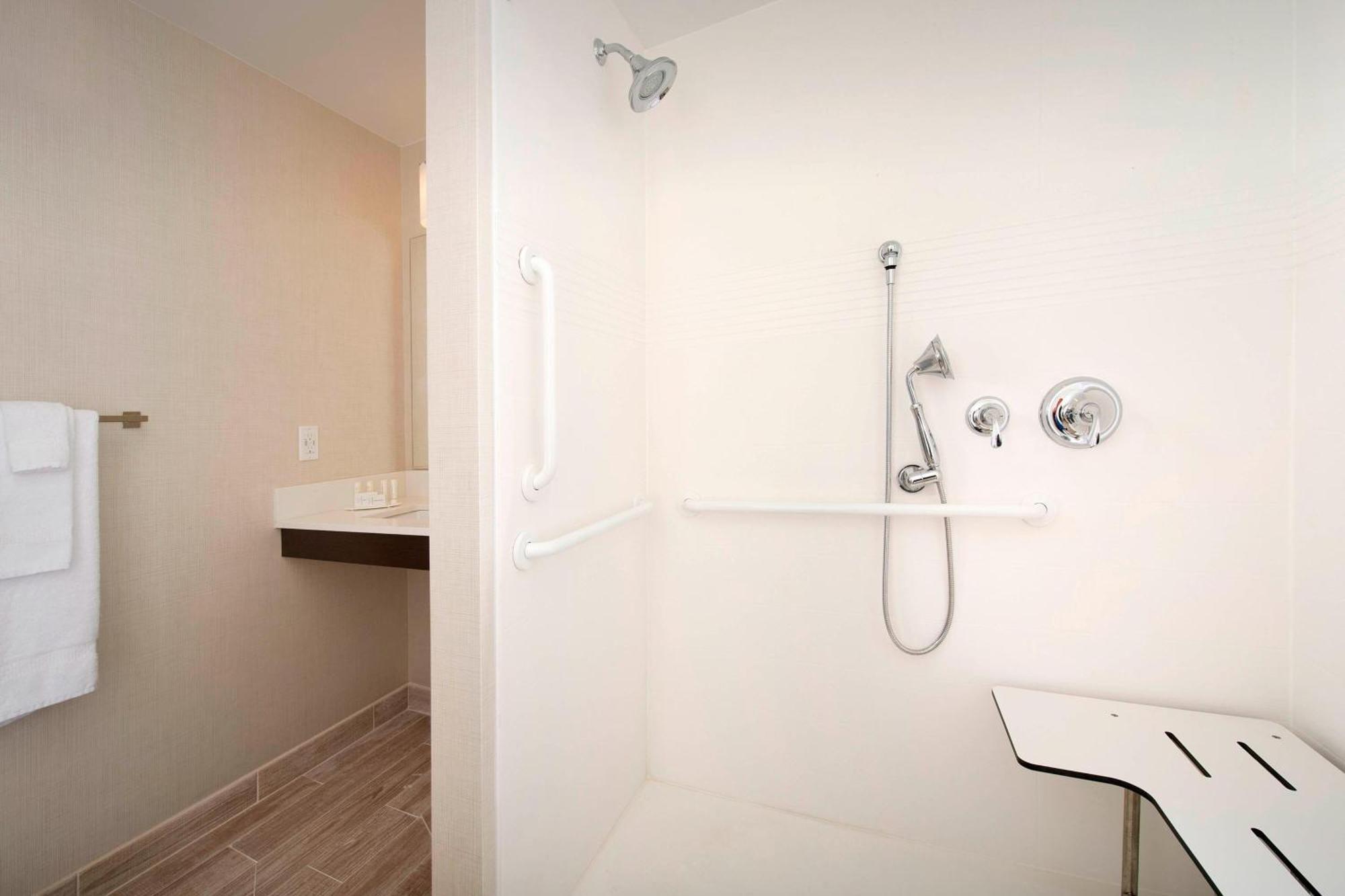 Towneplace Suites By Marriott Alexandria Fort Belvoir Mount Vernon Esterno foto